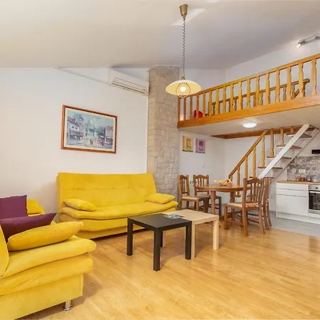 Apartment Josipovic Fazana