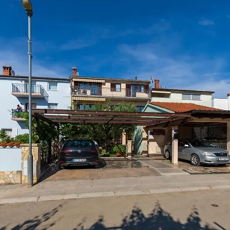 Josipovic Apartamento Fažana