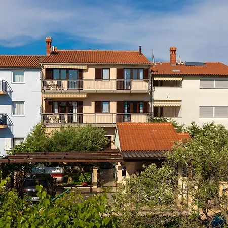 Josipovic Apartamento *
